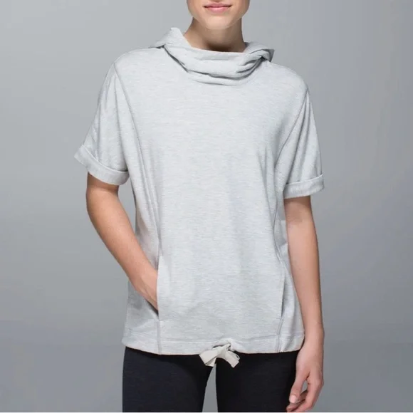 Lululemon Womens Serenity Hoodie 8 Heathered Gray Short Sleeve Pullover W3E32S - Picture 1 of 14
